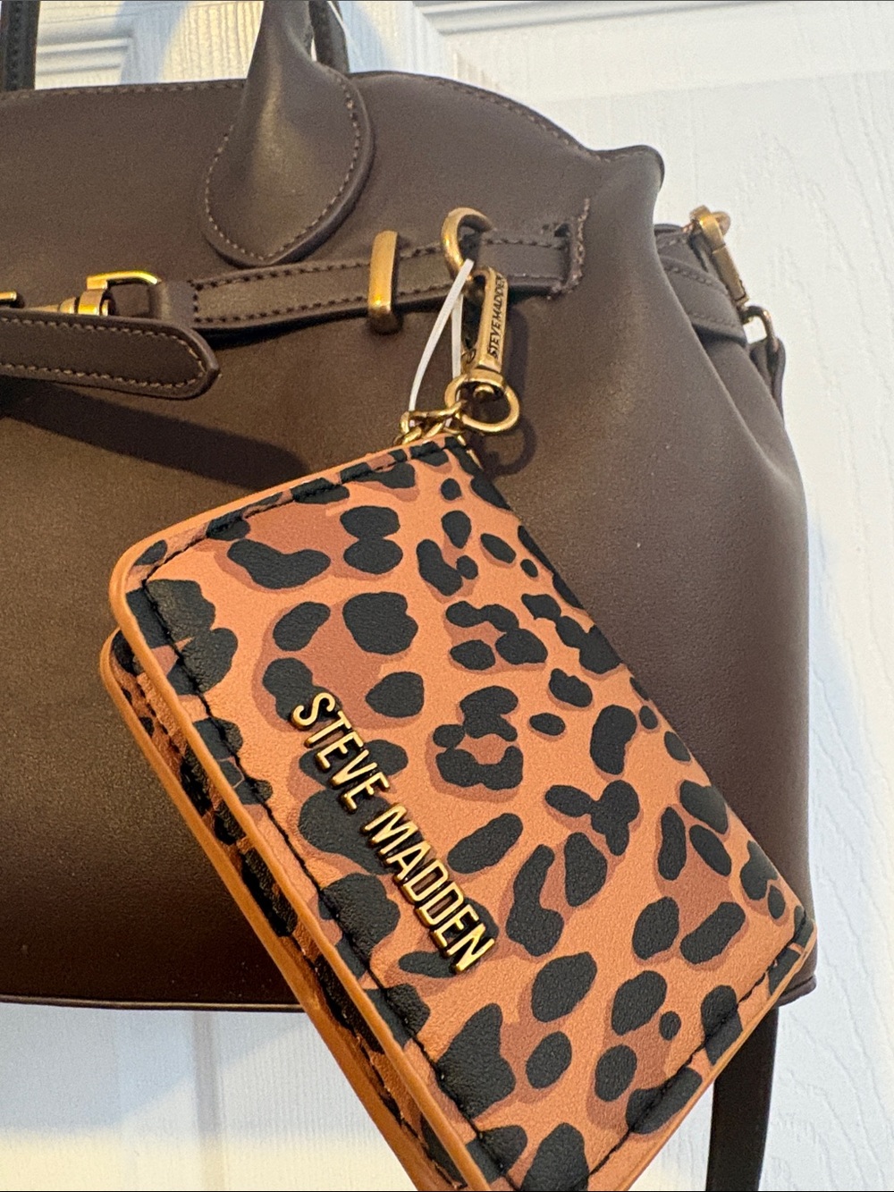 BNWT Steve Madden Chocolate Brown Satchel with Leopard Charm Wallet - Picture 3 of 9
